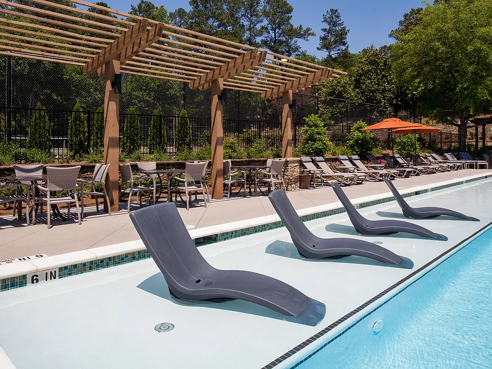 Make every day feel like a resort day.