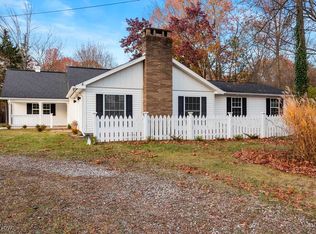 27056 Sprague Rd, Olmsted Falls, OH 44138