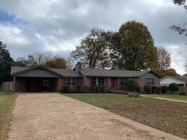 2224 Bower Dr