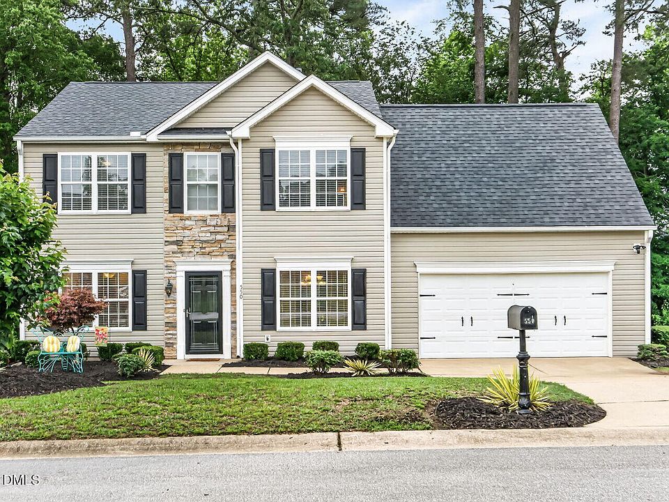 1st image of 550 Birchtree Valley Ct