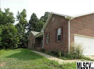 1710 Running Deer Dr NW, Conover, NC 28613