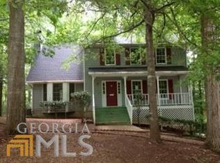 450 Benjamin Cir, Fayetteville, GA 30214