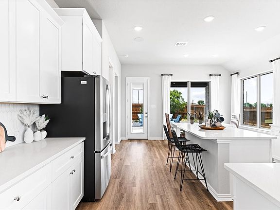 6th image of this home