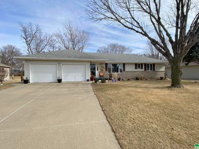 1260 4th Ave SW, Le Mars, IA, 51031