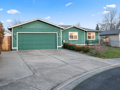250 Tierra Cir, Eagle Pt, OR, 97524