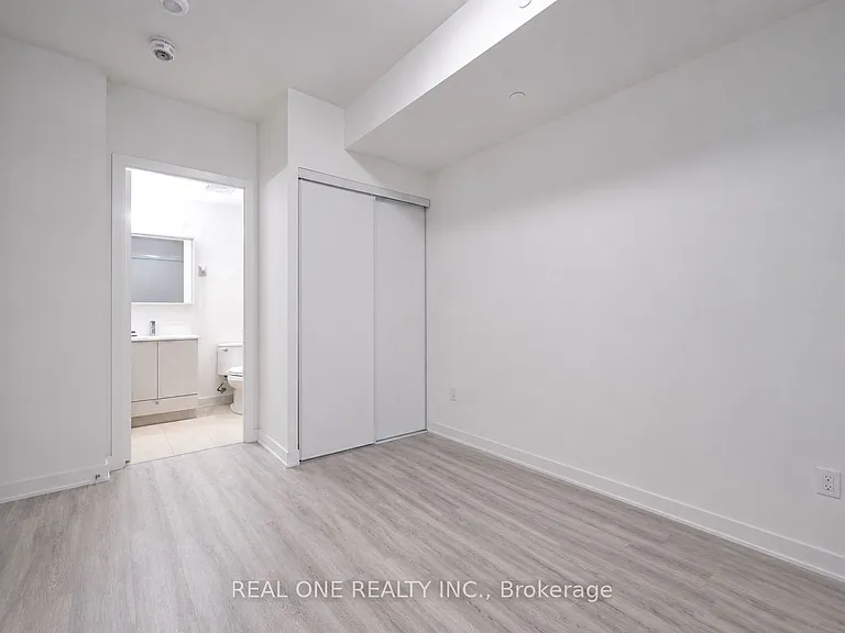 4655 Metcalfe Ave #1701 — Photo 12