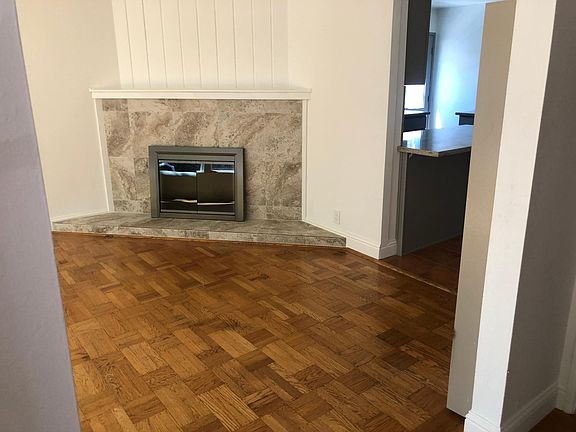4th image of 1106 Pine St #A