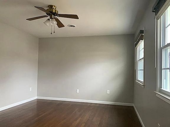 3rd image of 13913 Gum Ln