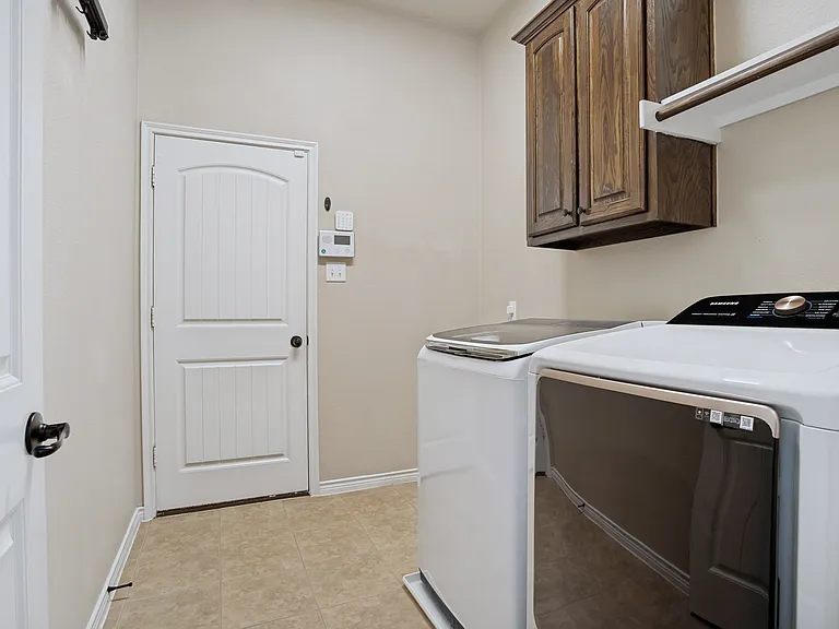 9404 National Pines Dr — Photo 23