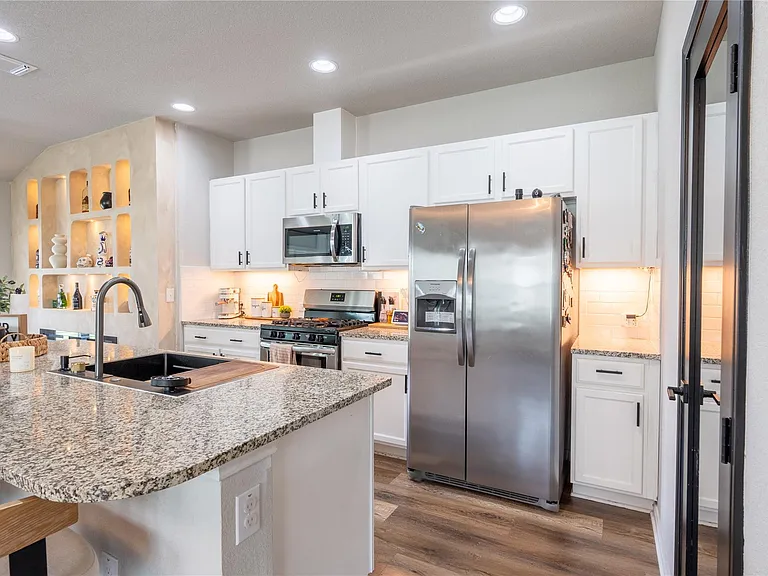 123 Stellamar Dr — Photo 10