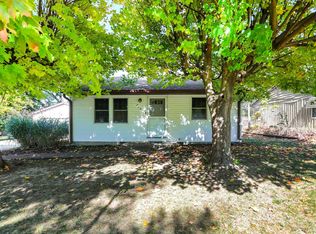 416 Pleasant Run Dr, Greenwood, IN 46142