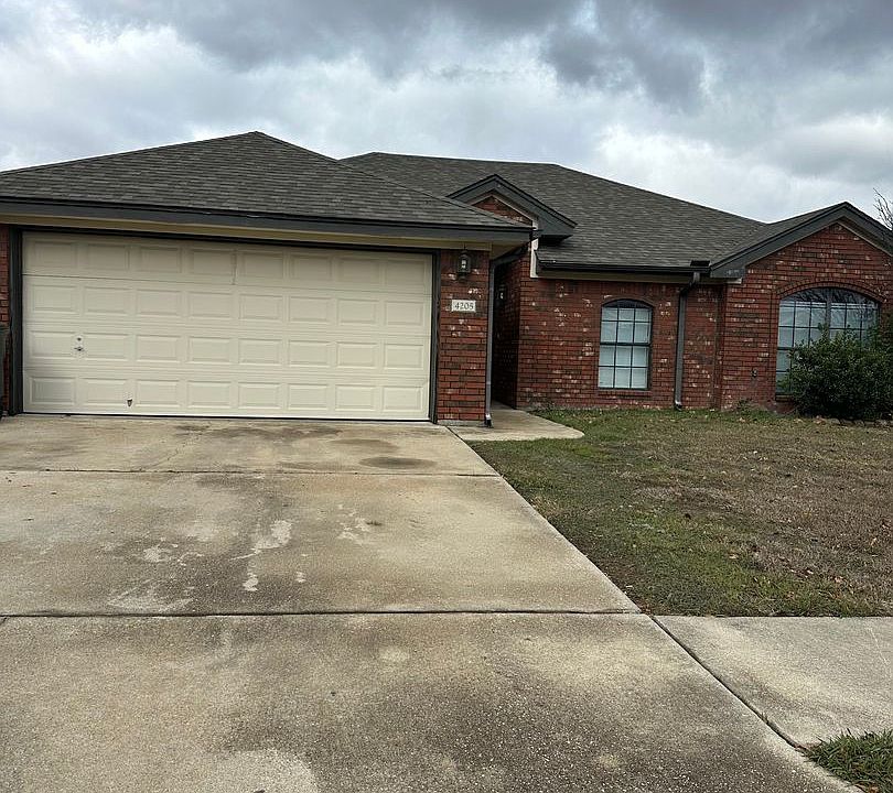 1st image of 4205 Bally Dr