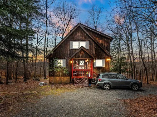 155 Salisbury Pike, Bushkill, PA 18324