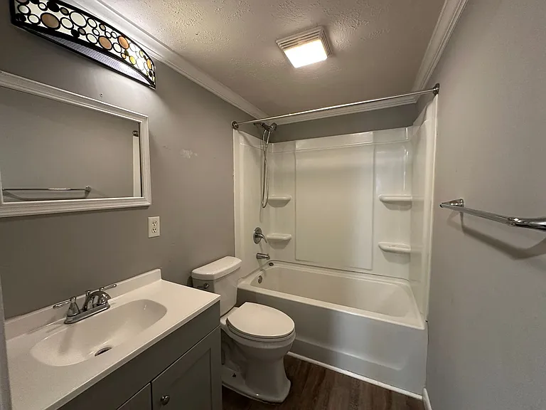 420 W Mountain Dr — Photo 16