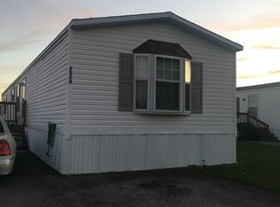 1212 Birch Tree Ln, Scottsburg, IN 47170