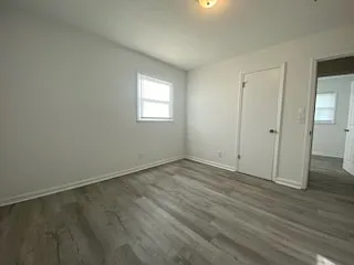 112 Foxhill Dr — Photo 10