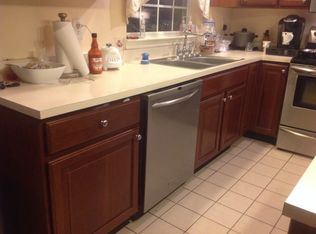 4442 Glenwood Dr, Perkiomenvlle, PA 18074
