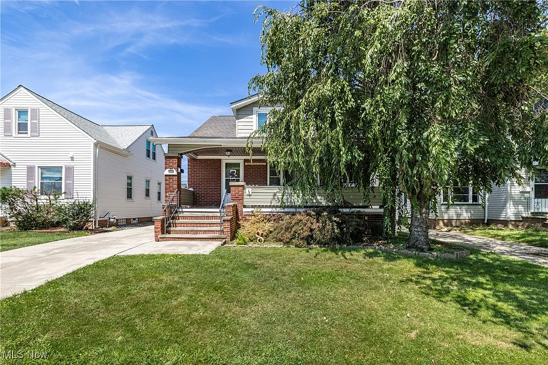 6906 Kenneth Ave photo 1