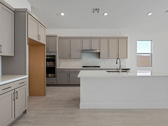 5th image of 269 Divo Martino St