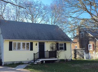 64 Juniper Rd, Wakefield, RI 02879