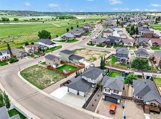 409 Ranchview Rd NE, Medicine Hat, AB T1C 0G7