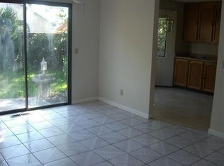 1421 Magnolia Ave, Rohnert Park, CA 94928