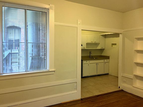5th image of 946 Geary St APT 5