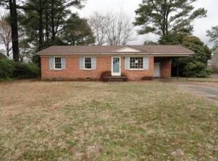 605 E Fremont St, Kenly, NC 27542