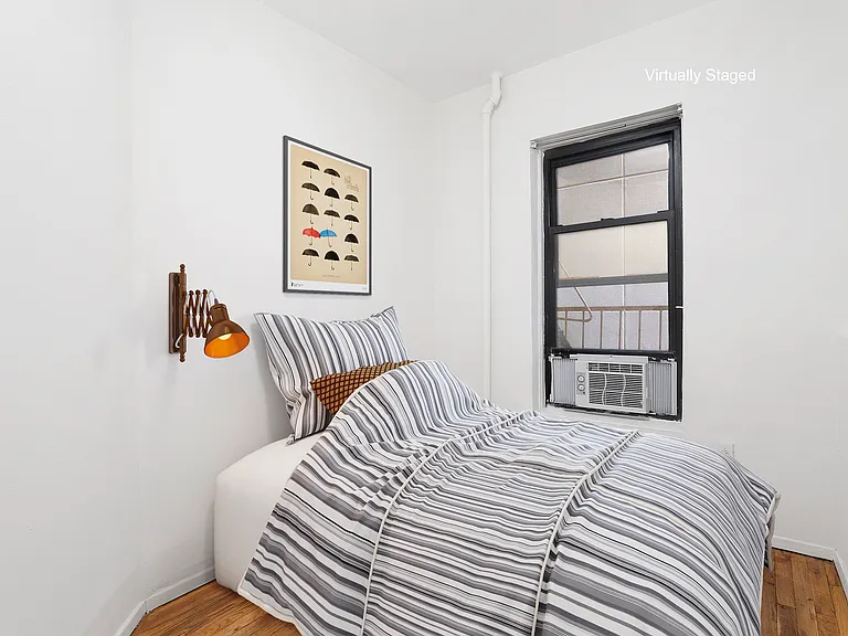 242 E 10th St #8 — Photo 6