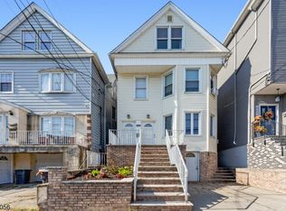 663 Avenue, Bayonne, NJ 07002