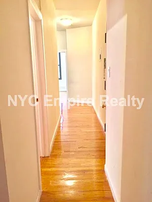 Rented by NYC Empire Realty Inc | media 7