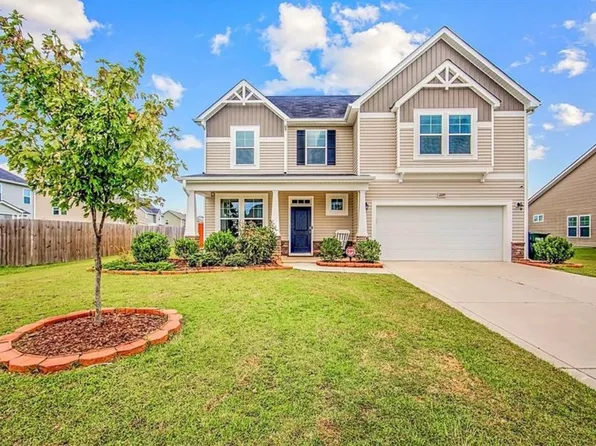 2209 Courtland Dr, Fayetteville, NC 28314