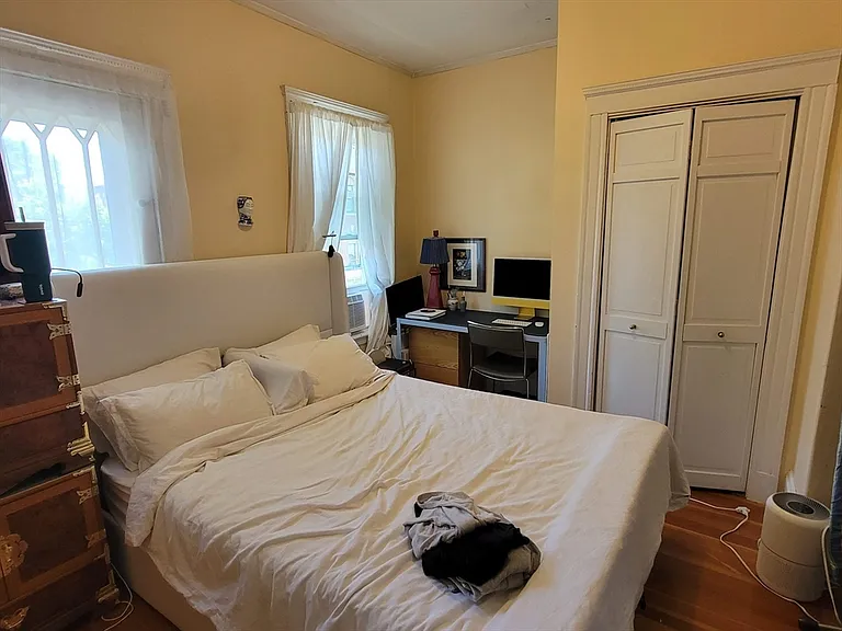 45 Josephine Ave #2 — Photo 9