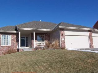 1306 Joy St, Papillion, NE 68046