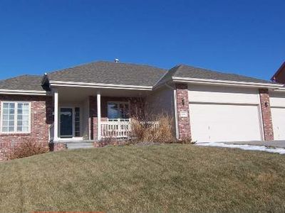 1306 Joy St, Papillion, NE, 68046