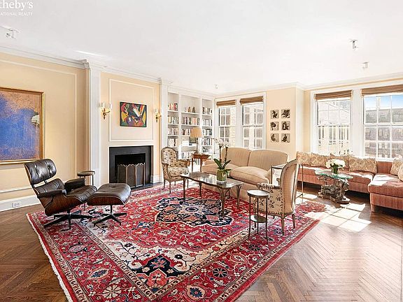 2nd image of 1088 Park Ave #Phe