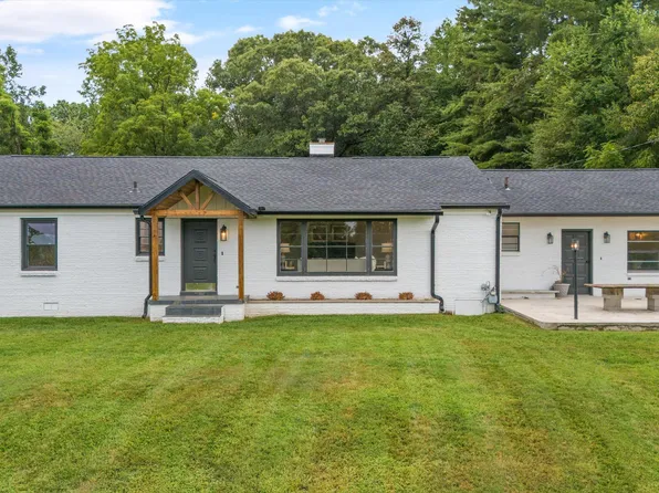 448 Woolsey Rd, Harriman, TN 37748