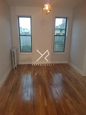 Rented by Yaffa Realty LLC | media 1