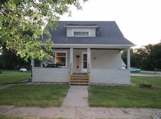 501 Main St, Chancellor, SD 57015