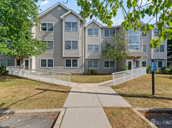 412 Edpas Rd, New Brunswick, NJ 08901