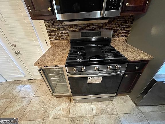 5th image of 405 Fairburn Rd SW #268