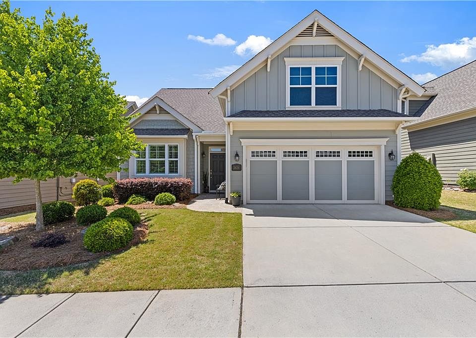1st image of 3826 English Oak Dr SW