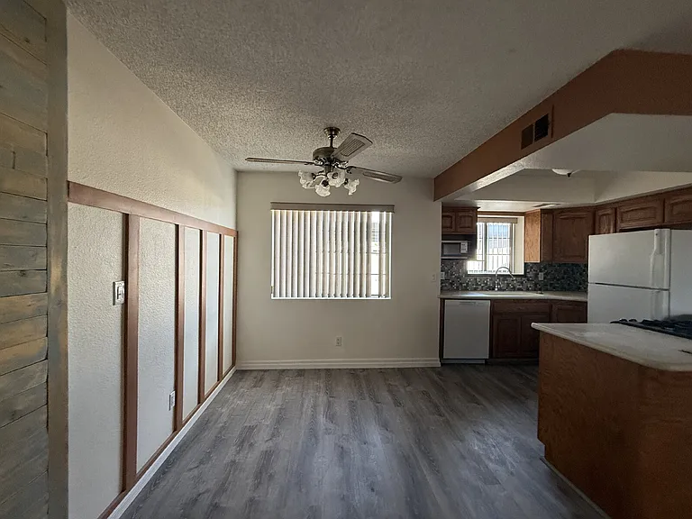 1190 Ramar Rd #C21 — Photo 4