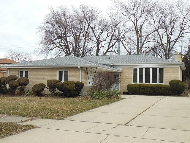 1st image of 781 N Geneva Ave