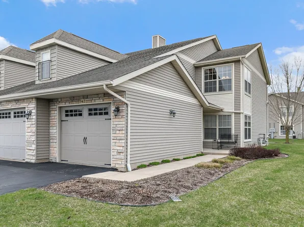 942 Arvle Cir #942, Sycamore, IL 60178