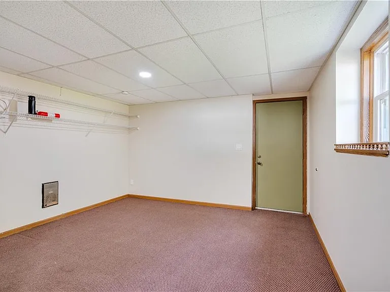 624 Angiline Dr — Photo 1