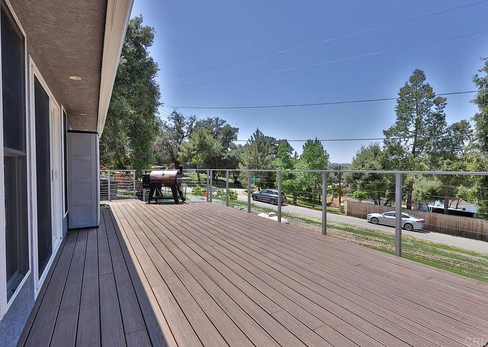 1st image of 25240 Manzanita Ln