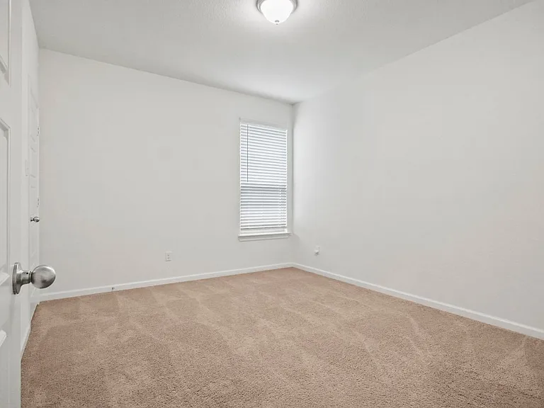 5321 Waterview Ct — Photo 13