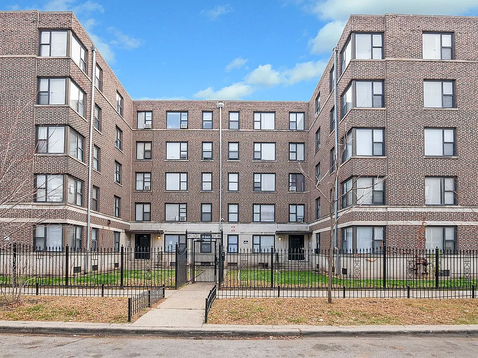 7200 Coles