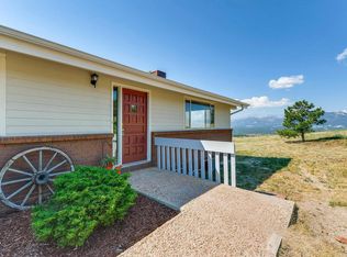 5 Meeker Ln, Colorado Springs, CO 80921